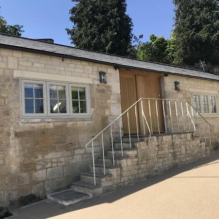 Barley - Cosy Stylish Apartment - Easy Access To Bath And Many Nearby Attractions Box  Екстериор снимка