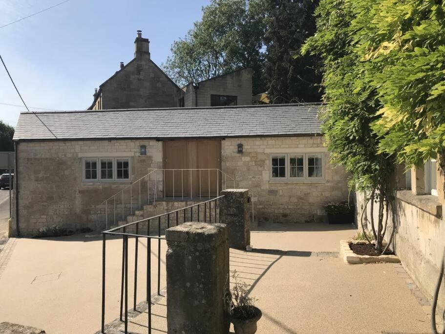 Barley - Cosy Stylish Apartment - Easy Access To Bath And Many Nearby Attractions Box  Екстериор снимка