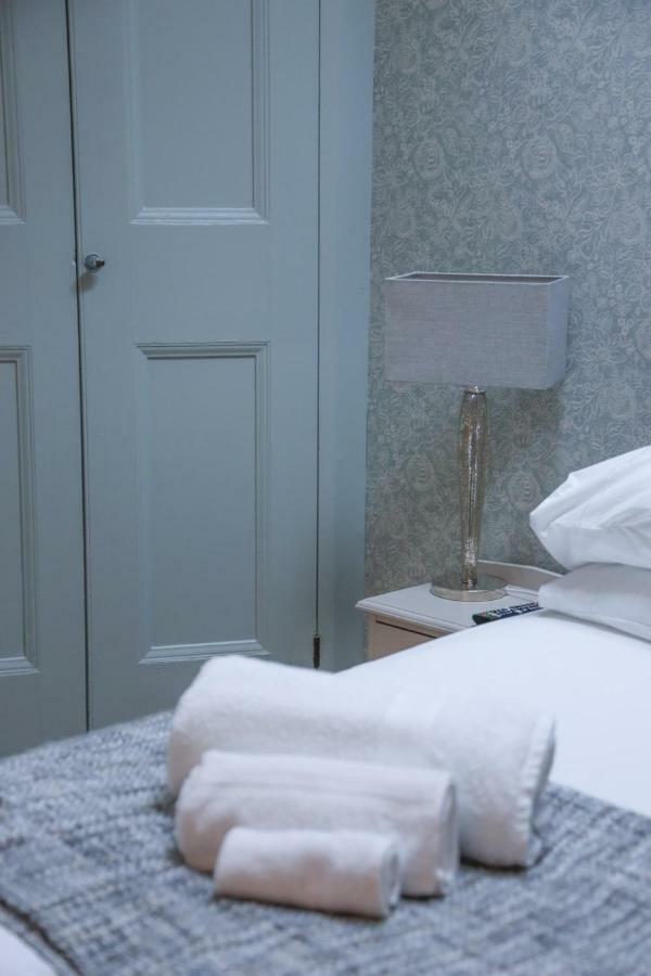 Barley - Cosy Stylish Apartment - Easy Access To Bath And Many Nearby Attractions Box  Екстериор снимка